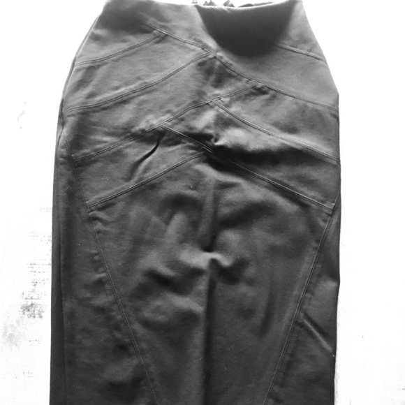 Black Express Fitted Pencil Skirt Knee Length bodycon - Picture 1 of 5